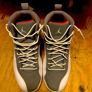 Jordan 12 cool grey